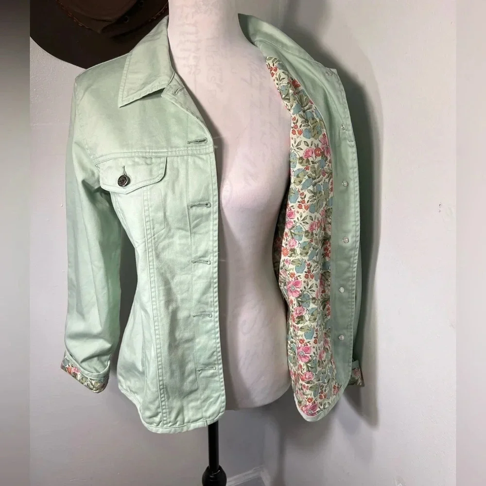 Orvis, S, vintage, pale green w/ floral lining logo button front collared jacket